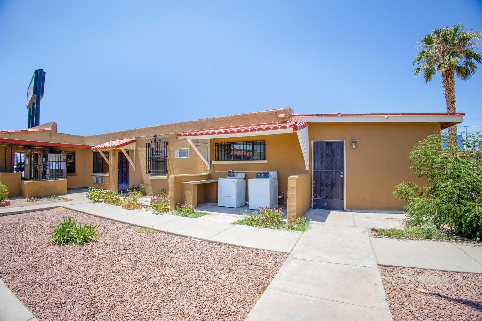 Sands Motel By Oyo El Paso Near Airport المظهر الخارجي الصورة